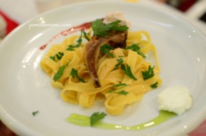 lamb chop with pasta