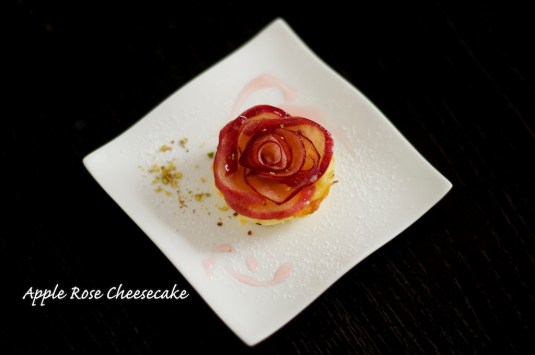 Mini apple rose cheesecake