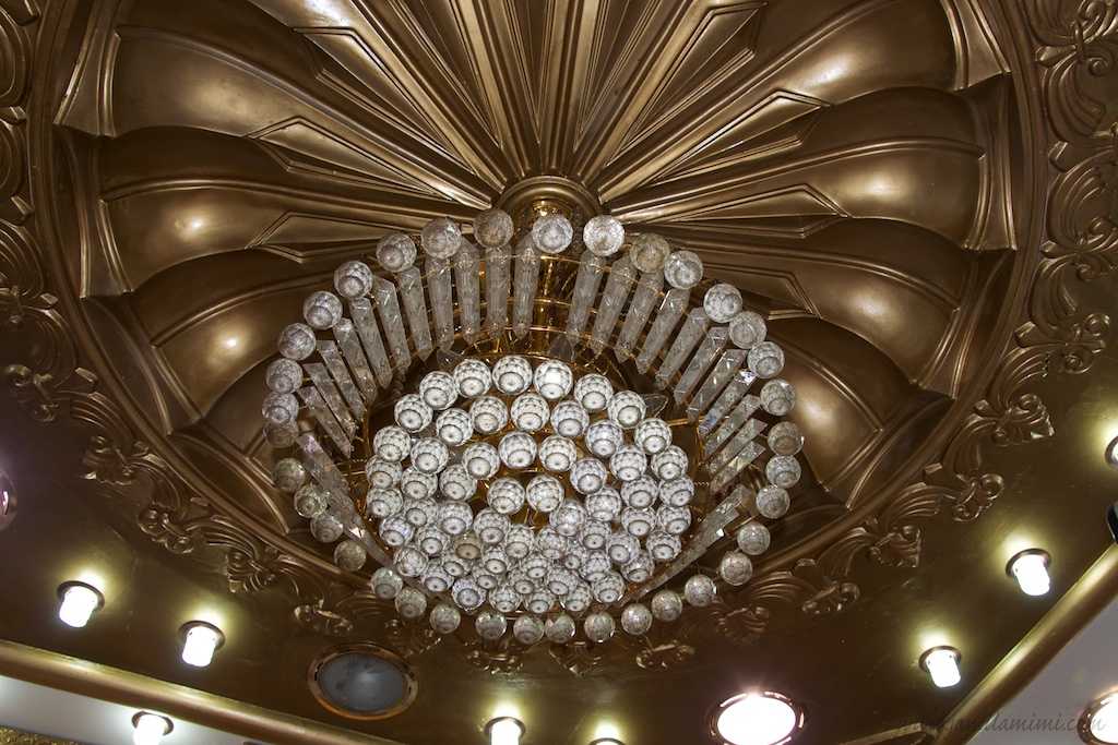 the ceilings looks like honeycomb :-)